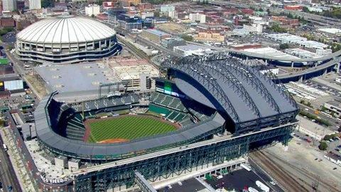 上海海港队亚冠止步16强，以1-5总比分败给横滨水手